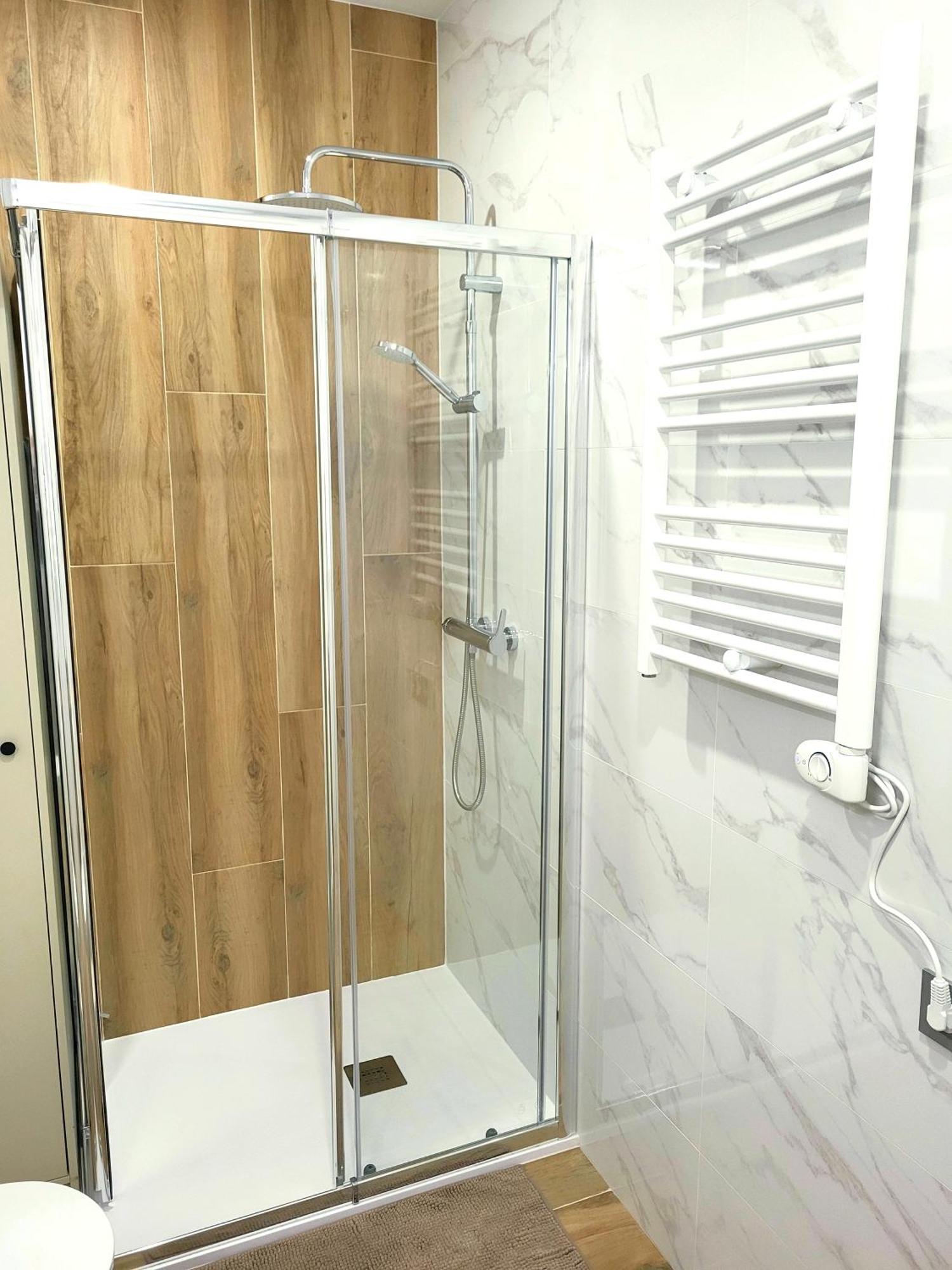 Nuevo Apartamentos Costa Del Alma บาเลนเซีย ภายนอก รูปภาพ