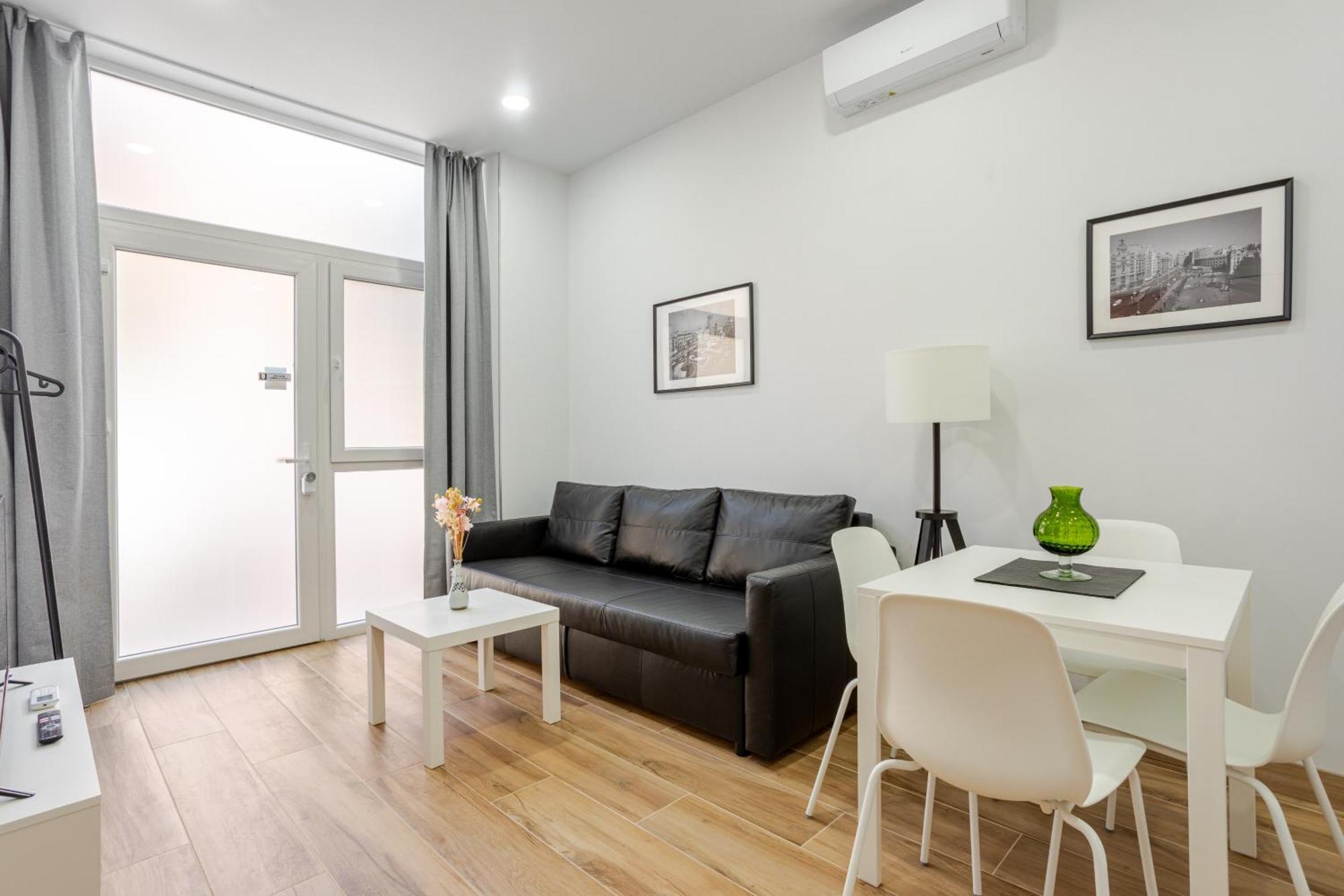 Nuevo Apartamentos Costa Del Alma บาเลนเซีย ภายนอก รูปภาพ