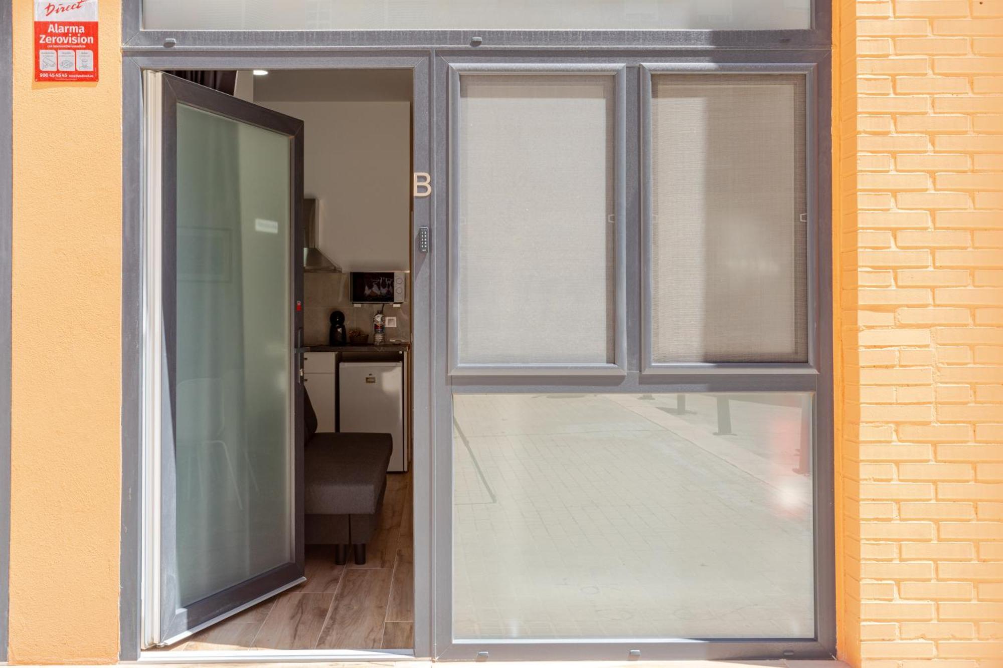 Nuevo Apartamentos Costa Del Alma บาเลนเซีย ห้อง รูปภาพ